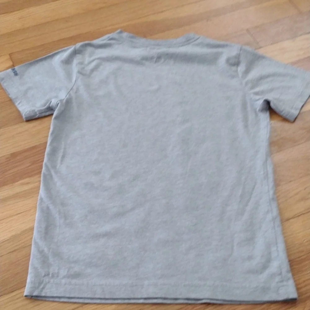 Converse Short Sleeve Shirt Boys Small (8-10)
